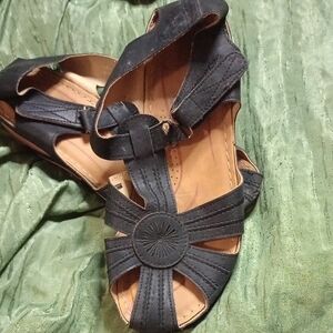 Women's Black Strappy Sandals